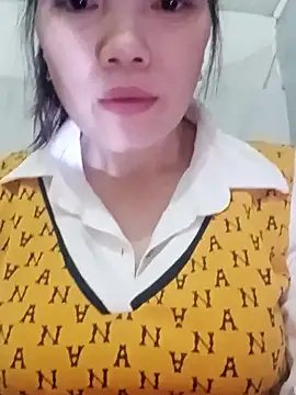 Snapshot of Sana-vn chatting on 02/20/26, 01:55 Sana-vn online show from 02/20/26, 01:55
