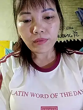 Snapshot of Sana-vn chatting on 03/26/26, 11:38 Sana-vn online show from 03/26/26, 11:38