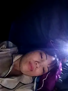 Snapshot of Sana-vn chatting on 04/17/26, 05:05 Sana-vn online show from 04/17/26, 05:05