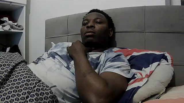 Snapshot of Bigchocco chatting on 04/12/26, 10:15 Bigchocco online show from 04/12/26, 10:15