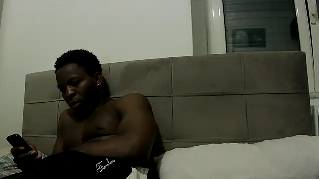 Snapshot of Bigchocco chatting on 05/06/26, 06:35 Bigchocco online show from 05/06/26, 06:35
