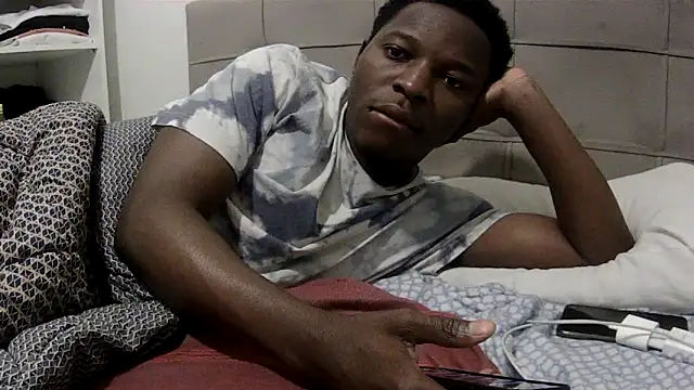 Snapshot of Bigchocco chatting on 05/09/26, 12:27 Bigchocco online show from 05/09/26, 12:27