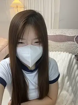 Snapshot of _xiaoxinxin_ chatting on 04/24/26, 02:30 xiaoxinxin online show from 04/24/26, 02:30