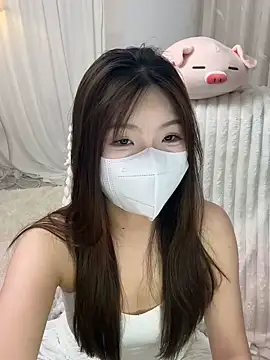 Snapshot of _xiaoxinxin_ chatting on 05/11/26, 01:50 xiaoxinxin online show from 05/11/26, 01:50