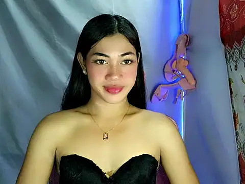 Snapshot of Margalona_ chatting on 02/27/26, 06:57 Margalona online show from 02/27/26, 06:57