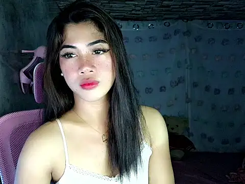 Snapshot of Margalona_ chatting on 04/18/26, 10:41 Margalona online show from 04/18/26, 10:41