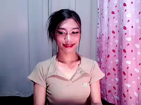 Snapshot of Goddess_katrina26 chatting on 02/06/26, 04:10 Goddess katrina26 online show from 02/06/26, 04:10
