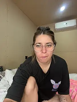 Snapshot of soyanahii chatting on 06/11/26, 12:36 soyanahii online show from 06/11/26, 12:36