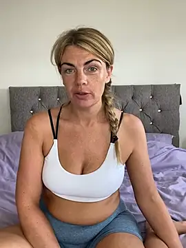 Scarlett the girlnextdoor online show from 06/23/26, 10:13