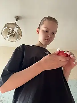 AshleyMur online show from 07/29/26, 12:31