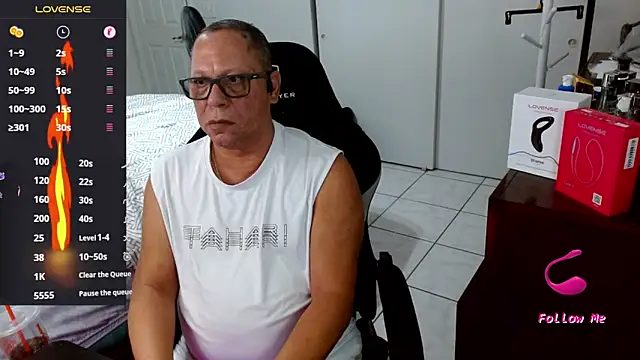 Daddy 1970 online show from 06/17/26, 01:41