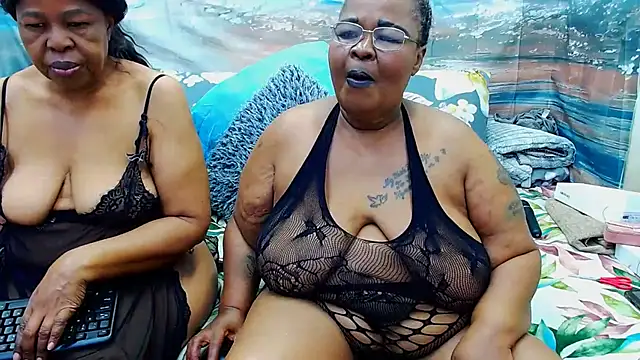 SEXY MATURExx online show from 07/22/26, 05:05