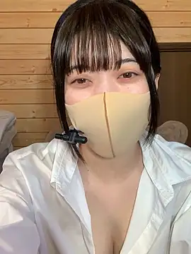 Snapshot of minami_room chatting on 04/03/26, 06:22 minami room online show from 04/03/26, 06:22