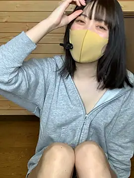 Snapshot of minami_room chatting on 05/13/26, 01:30 minami room online show from 05/13/26, 01:30