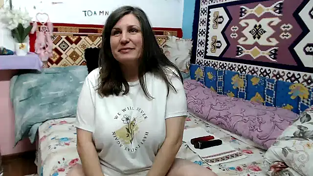 Adelinemilf online show from 03/03/26, 11:38