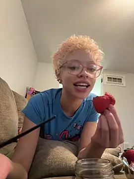 jojosbizarrelyf online show from 05/12/26, 11:02