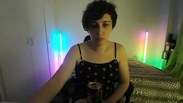 HoneyValentine online show from 07/26/26, 10:05