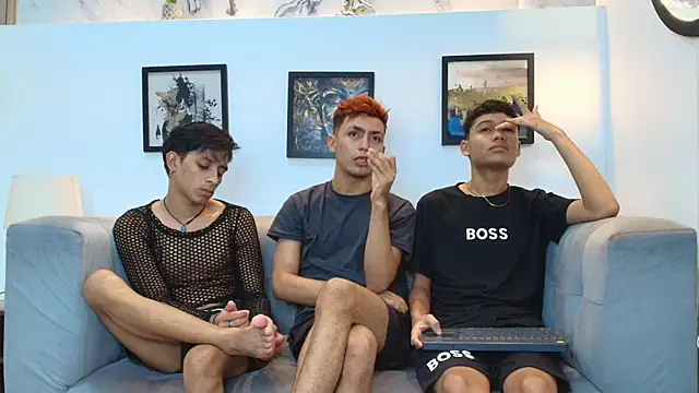 Snapshot of AVENGER_BOYS2026 chatting on 02/08/26, 01:20 AVENGER BOYS2026 online show from 02/08/26, 01:20