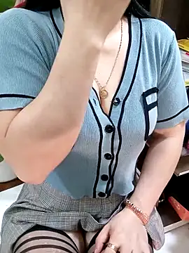 Snapshot of Arica_sexykiss chatting on 01/16/26, 09:08 Arica sexykiss online show from 01/16/26, 09:08