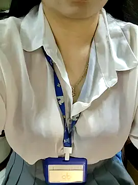 Snapshot of Arica_sexykiss chatting on 02/06/26, 08:56 Arica sexykiss online show from 02/06/26, 08:56
