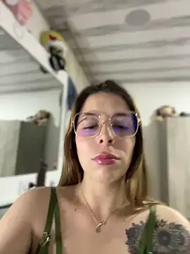 NatalyPinky online show from 05/15/26, 11:12