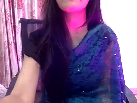 Snapshot of sweet_riyaaa chatting on 01/19/26, 06:17 sweet riyaaa online show from 01/19/26, 06:17