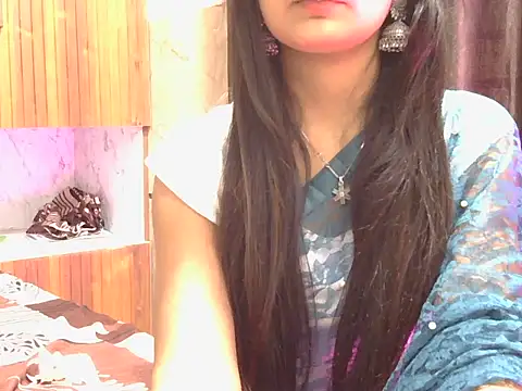 Snapshot of sweet_riyaaa chatting on 02/14/26, 07:05 sweet riyaaa online show from 02/14/26, 07:05