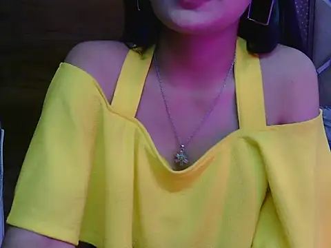 Snapshot of sweet_riyaaa chatting on 05/03/26, 06:08 sweet riyaaa online show from 05/03/26, 06:08