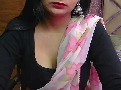 Snapshot of sweet_riyaaa chatting on 06/17/26, 06:38 sweet riyaaa online show from 06/17/26, 06:38