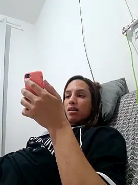Snapshot of ofjuliaa chatting on 02/16/26, 05:47 ofjuliaa online show from 02/16/26, 05:47