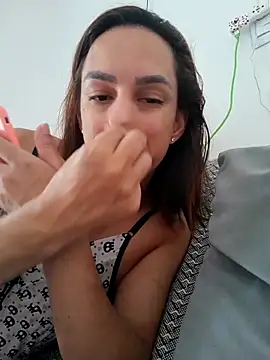 Snapshot of ofjuliaa chatting on 02/17/26, 02:02 ofjuliaa online show from 02/17/26, 02:02