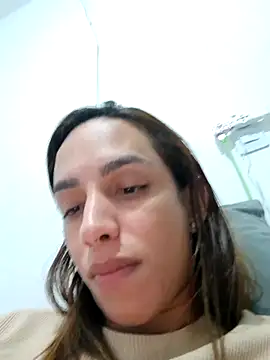 Snapshot of ofjuliaa chatting on 02/20/26, 12:27 ofjuliaa online show from 02/20/26, 12:27