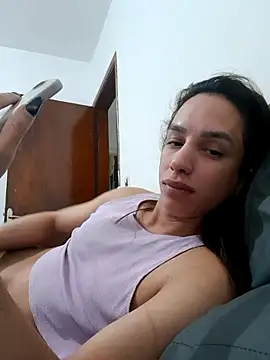 ofjuliaa online show from 07/01/26, 07:43