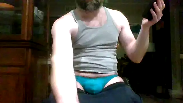 Snapshot of controlmyhole chatting on 03/28/26, 05:40 controlmyhole online show from 03/28/26, 05:40