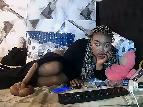 Snapshot of Sexy_Doll_xXx chatting on 05/30/26, 02:41 Sexy Doll xXx online show from 05/30/26, 02:41