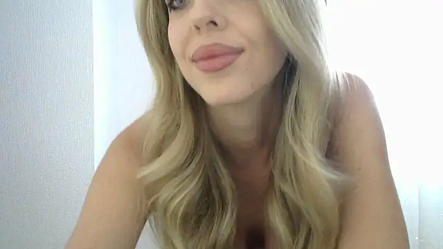 LizaSweetyq online show from 06/26/26, 12:42