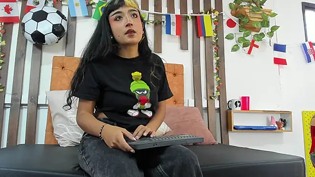 MeowMota  online show from 07/14/26, 06:46
