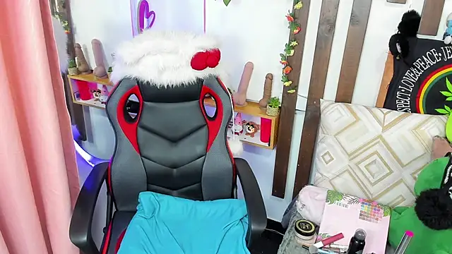 MeowMota  online show from 07/27/26, 06:26