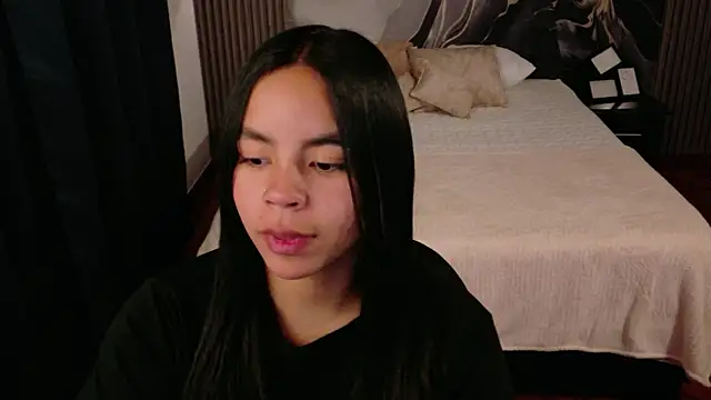 Snapshot of SofiaMante_ chatting on 02/24/26, 09:57 SofiaMante online show from 02/24/26, 09:57