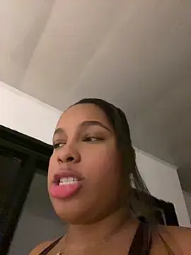 Snapshot of NataliaMillers chatting on 06/11/26, 03:59 NataliaMillers online show from 06/11/26, 03:59