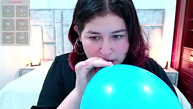 Snapshot of azul_veraa chatting on 03/07/26, 12:13 azul veraa online show from 03/07/26, 12:13