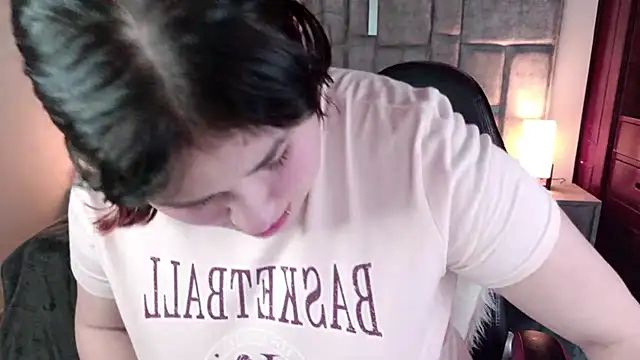 Snapshot of azul_veraa chatting on 06/03/26, 12:19 azul veraa online show from 06/03/26, 12:19