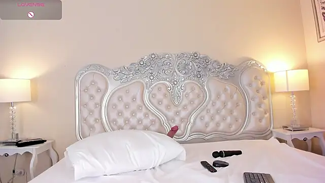 KatheOlson online show from 06/11/26, 02:53