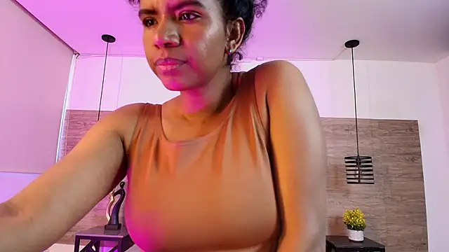 Ellie-Alves online show from 06/23/26, 04:27