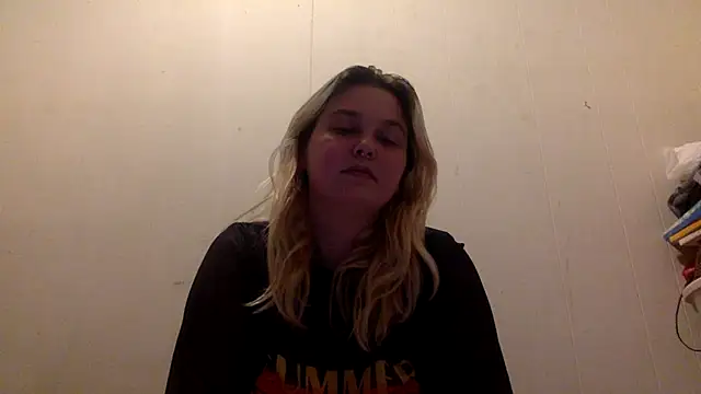 Snapshot of NeedyQueen chatting on 02/05/26, 05:23 NeedyQueen online show from 02/05/26, 05:23