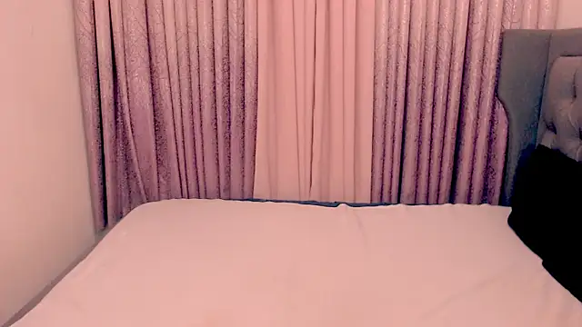 savanna pleasure online show from 07/28/26, 05:03