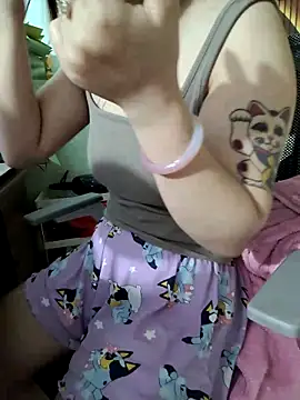 Snapshot of -LunaLust chatting on 03/17/26, 12:59 -LunaLust online show from 03/17/26, 12:59