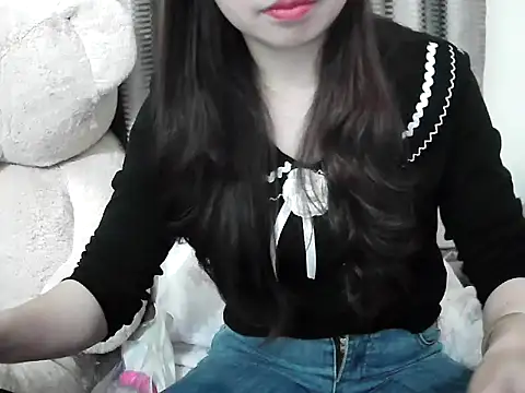 Snapshot of Ana_2023 chatting on 02/16/26, 06:04 Ana 2023 online show from 02/16/26, 06:04