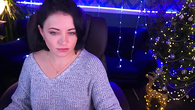 Dafni Monn online show from 12/10/24, 06:33
