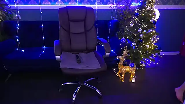 Dafni Monn online show from 12/20/24, 10:05